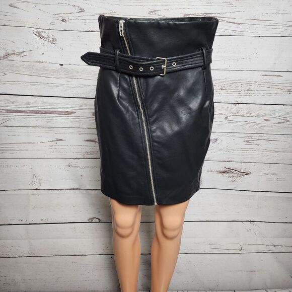 Blank NYC It Takes Two Paperbag Mini Skirt 25 NWT - Picture 4 of 7